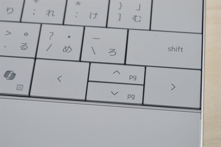 J[\L[̏㉺͂ȂcAɑłɂ܂