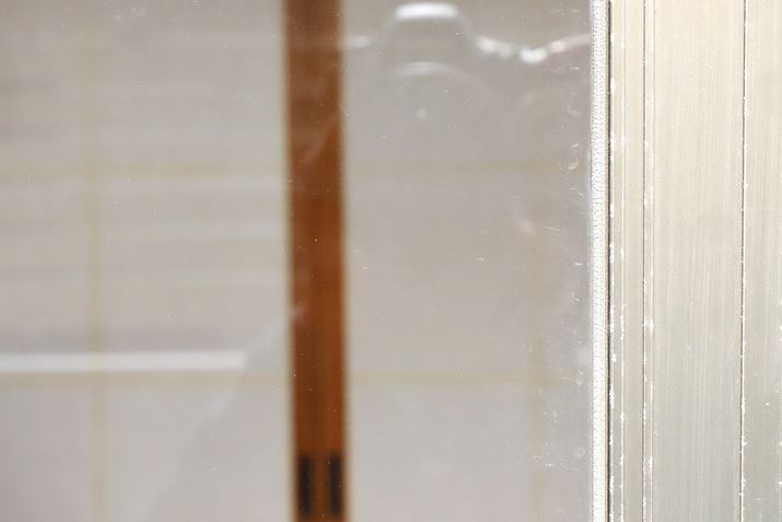 @ՂƃGbW̐@c킸Ɍ܂A傫͂悻@グꂽۂł