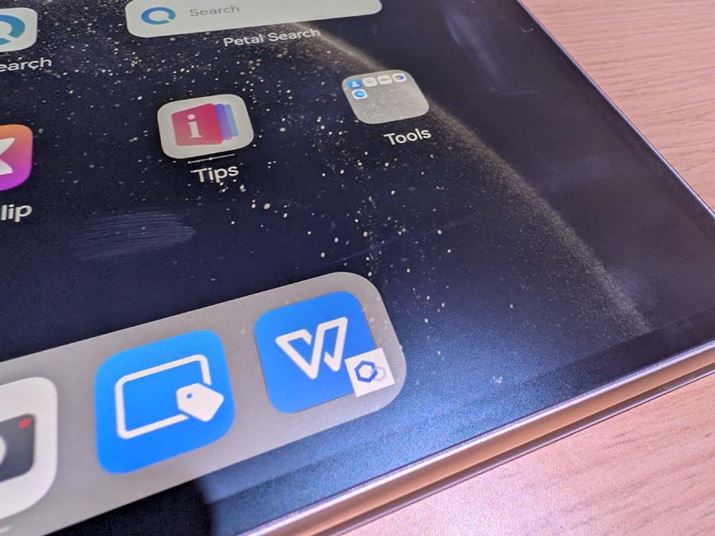 \ʂ͔˖h~V[ĝ悤ȉH{ĂATbƂGł