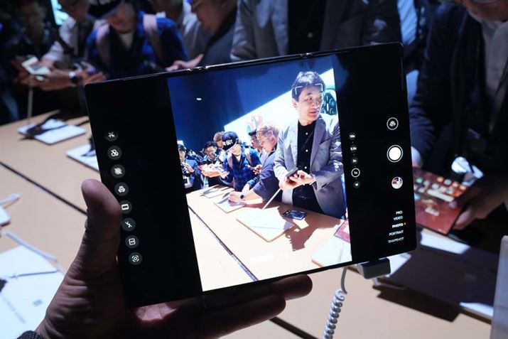 10.2C`̑ʂł̎Be̓sgFmF₷ł