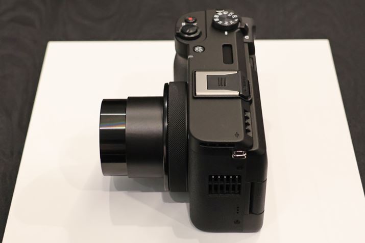 35mmZŏœ_16`50mmiÎ~Bej̒LpY[Y𓋍ځỉ摜͖][̗lqj