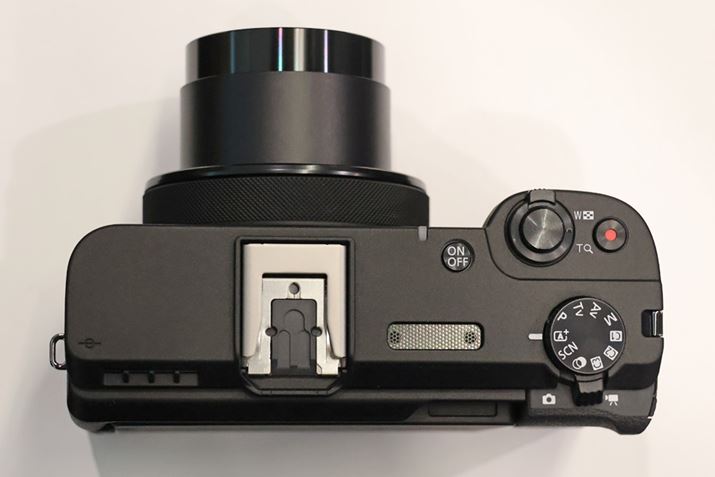 ~[XJuEOS RV[Yv̍ŐVfƓlA}`ANZT[V[𓋍