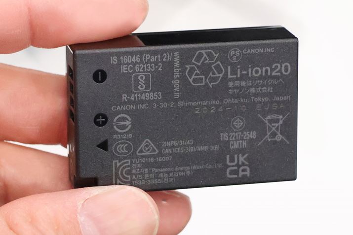 Ήobe[́uEOS R8vuEOS R10vȂǂƓuLP-E17v