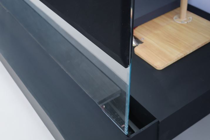 fBXvC̓KXplƈ̂ɂȂ悤ɐ݌vĂ