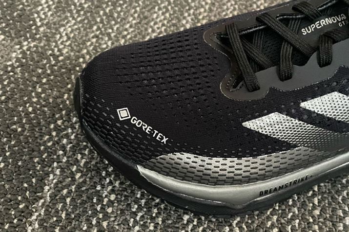 Abp[ɂ͖hɂꂽGORE-TEXuz