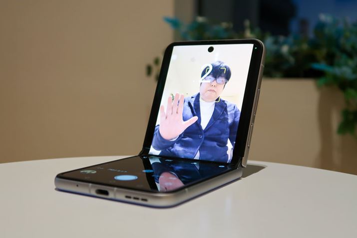 uꏊ班ĎBꍇ́ÂЂƂŃVb^[؂AWFX`[Be֗Ɏg܂