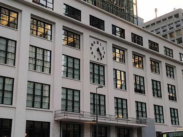 \}2{̖]ŎBe܂BfW^Y[ł掿͕ۂĂ܂