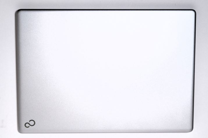 ʂ̉摜B̋@́uSmoke grayvł