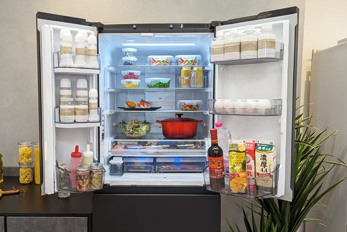 ①̍ŏiɓۂɂ܂ɂȂȂ悤LED̓tbgȌ`BLED̐]f̖3{ɑ₵AgUVF[hVɍ̗p邱Ƃŉ܂Ō₷Ȃ܂