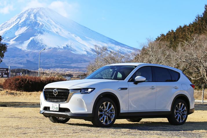 ́A2025N221ɏiǃfꂽ}c_̃NXI[o[SUVuCX-60vɎ悵