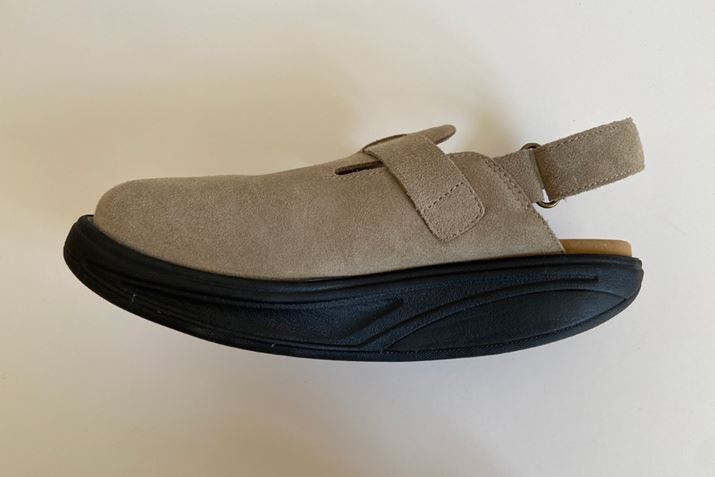 ܂ŃbLO`FÂ悤Ɍʂ`AIȃ\[BĂ̕s肳𗘗pÅh܂