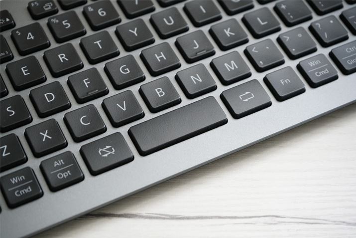 Xy[Xo[͒Z߁BpCAEg̃L[{[hgĂlƁAɂ܂