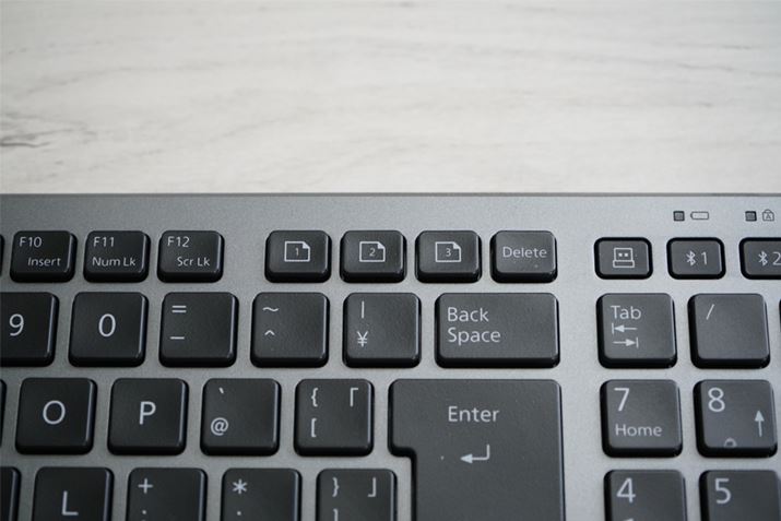 F12L[̉ɔ3̃[L[B1̃L[ɁA50܂ł̃L[͂L^ł܂