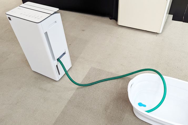 ^NOƂɂrɃz[Xڑ΁AArł܂