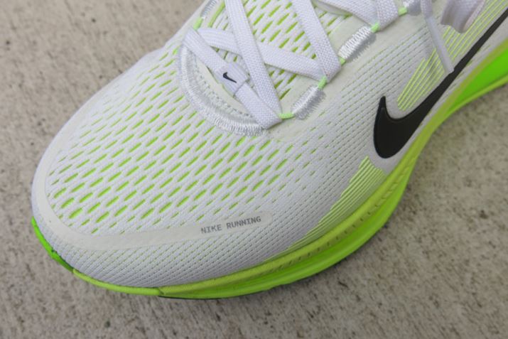 ʋCɂꂽGWjA[hbṼAbp[