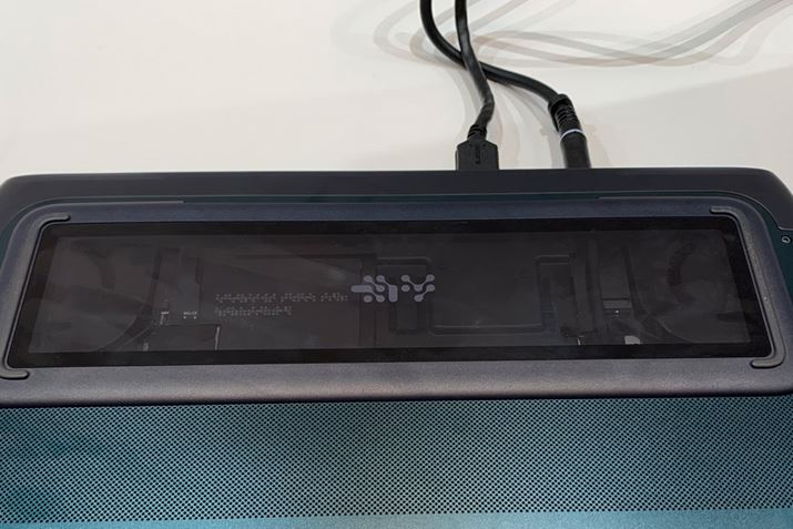 uAlienware 18 Area-51 Gaming Notebookv̒ʁB̘gň͂܂Ă镔܂