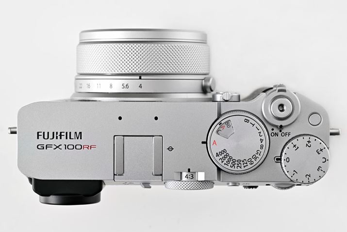 ʁBڂ郌ÝAJilF4ɗ}Ă邱ƂĉsZRpNg