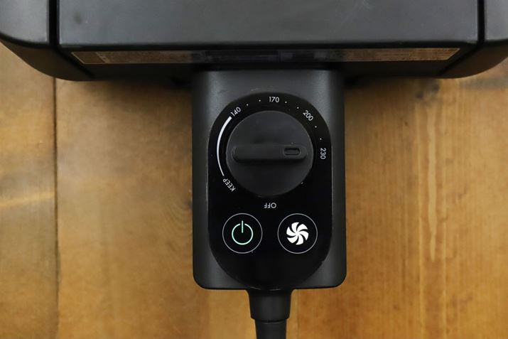 Rg[[̓d{^ΐFɓ_Ɨ\MBE̓t@́uI/Itv{^ł