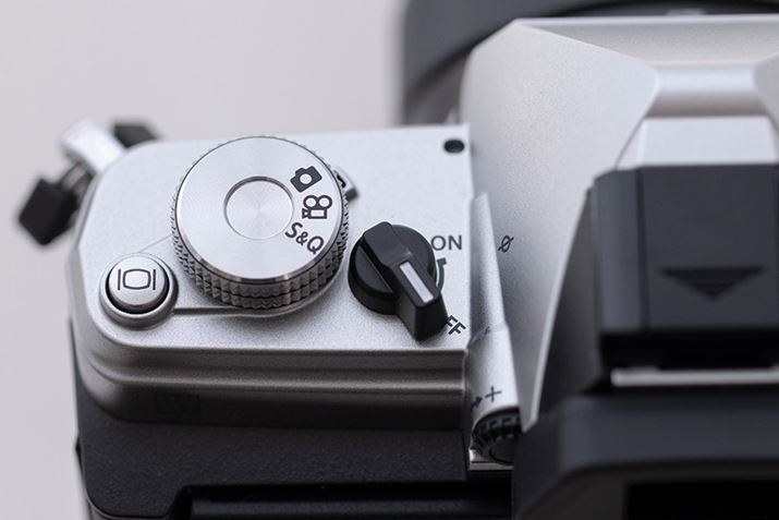 d̃I/It̓o[ōs܂B̂̎dlɂVѐS܂