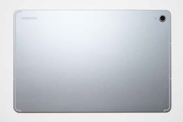 wʂ1300fJƃ}CNAăTX̃SƃVvȃfUC