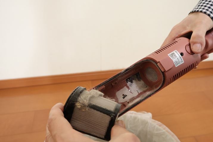 uWV515JṽS~̂ČɏW񕔂̃tB^[eOƁAɃS~܂Ă܂BIɑ|Kv