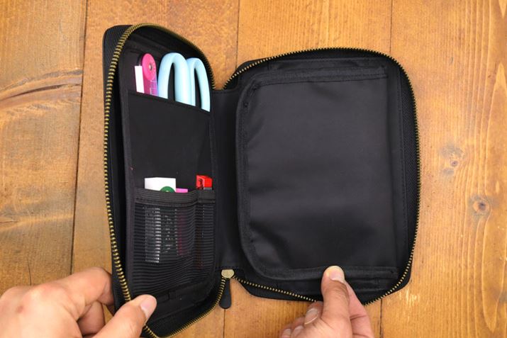 [ɂ̓y[̏ォtbv킹āAyɂK[h܂