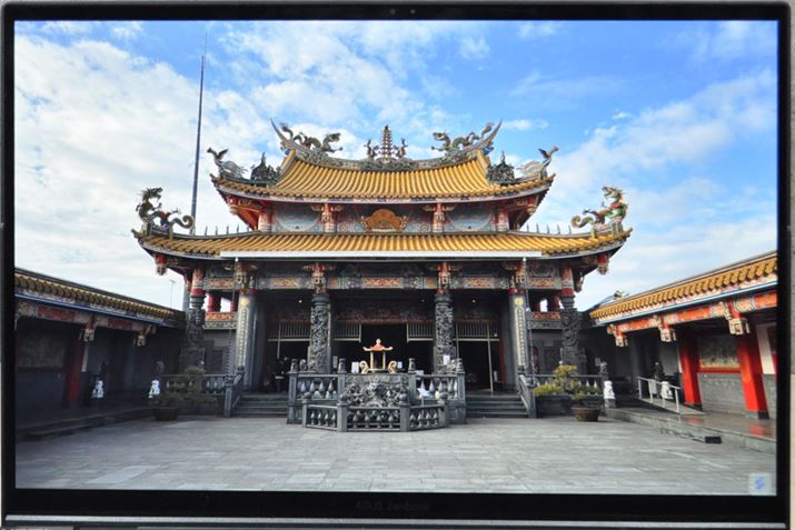 ő107000F̐F[xL@EĹAׂŔFǍDBAʂ͌Ȃ̂ŉf荞݂͏CɂȂ܂