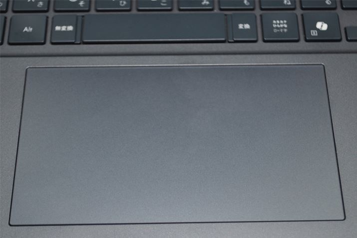 ^b`pbh̓NbN{^Ȃ̈̌^ŁAŵׂ悭y^b`łĂ܂