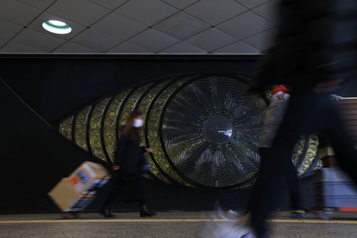 EOS R5 Mark IIARF24-105mm F4 L IS USMA35mmAF5.6A1/15bAISO400AzCgoXFI[gi͋CDjAsN`[X^CFi