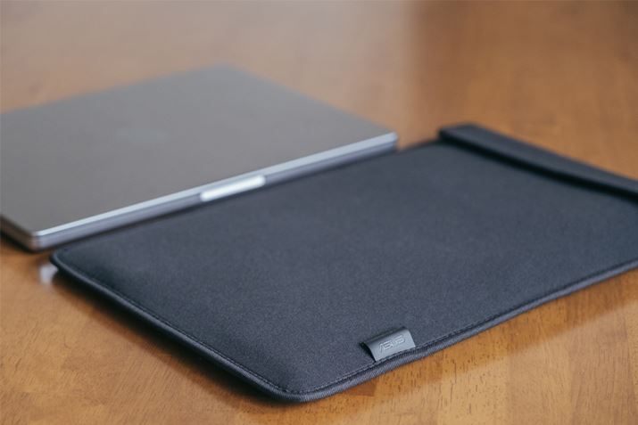 P[XɎ[lqB14C`̃m[gp\RƈꏏɎĂɂȂȂ