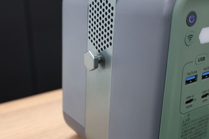 uB600 SSTv̗TChɂ́A|Xgbvp̃stĂBuB1200 SSTvł͂ȗB^ύXĂ܂ŁAƂɂRpNgȎg₷ǋĂ