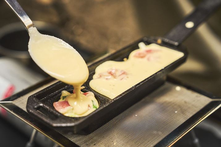 ނꂽt^悤ɐn𗬂݂܂