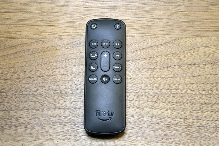 uFire TV Soundbar Plusv̕tR