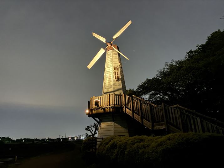 i[hŎBeiオuPixel 9avAuiPhone 16evj