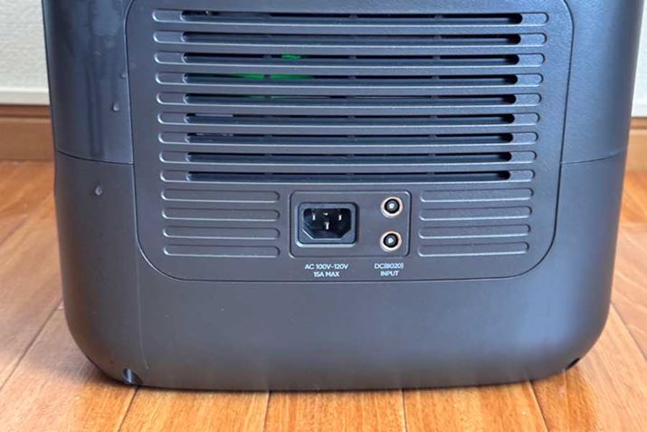 {̉Eʂɂ́A[dpAC̓|[gA\[[̓|[gƃ\K[\Pbg̓|[g𑕔