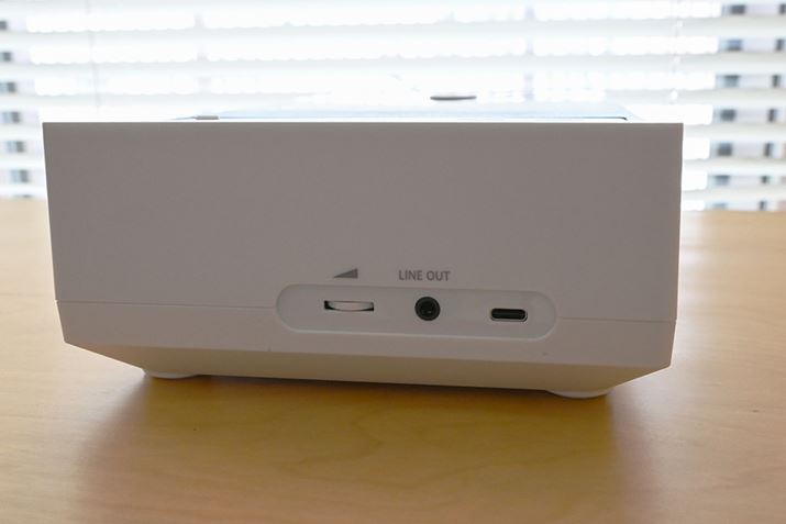 {̂̔wʂɉʒp̃_CƁAAiOo͒[qi3.5mmXeI~jjAdpUSB Type-C[q