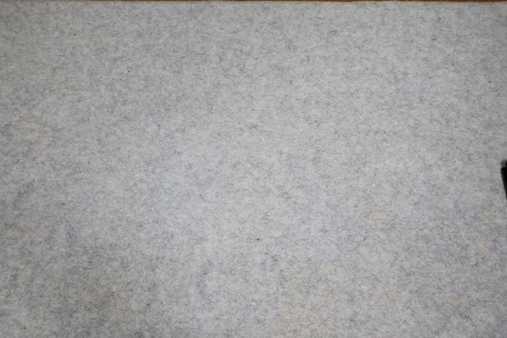 uїݖh~XN[c[vgƁAJ[ybgł4ނ̃S~ׂĂ菜ł܂