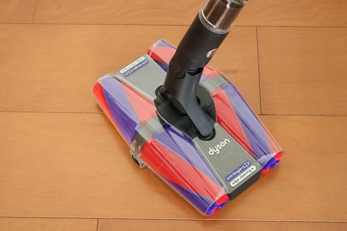 O2ƌ2̃uVo[tɍ]AOォS~ߏWBɃuVo[Əʂ̖CጸAwbhgzoOԁhɁBEւ̎UɉAւ̃XCh炩ɍs܂Bwbh͍E180xA܂360x]\ł