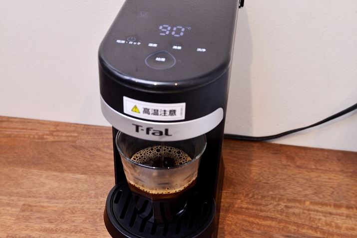 gpR[q[́A2g̕ɑ΂140`180L̔Mi܂̓~Nj߁AvZbg150Lŋ