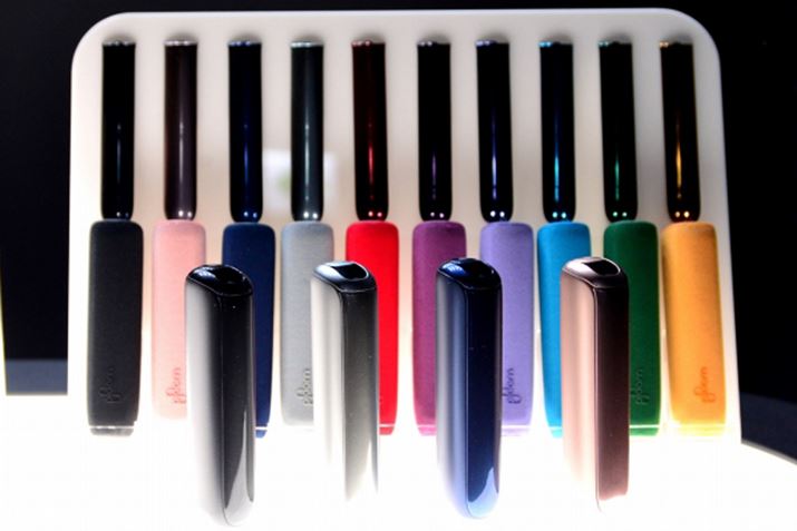 {̂̃J[oG[V͑S4FB܂Ap̃tgpliʐ^/eō1,480~jƃt@ubNEobNJo[iʐ^㕔/eō1,980~j́AƂɊe10FpӂĂ܂