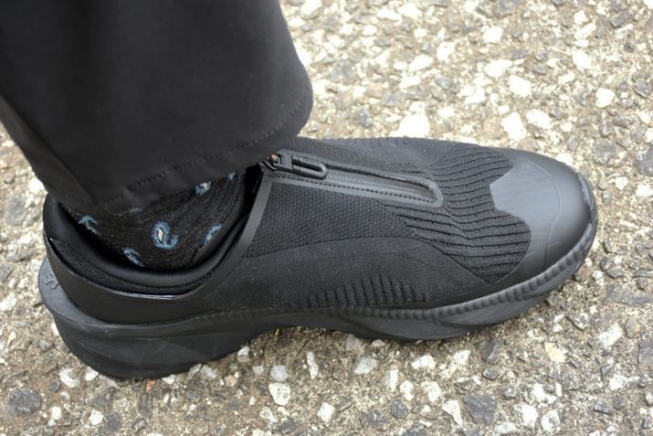 JWAȂ̂ɁAǂiBjbgfނVoŁAŖhȂċł