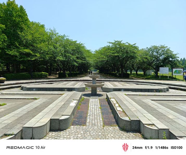 V̓BeB̒LpJ̍ƔׂƁAF΂ɊĂB܂AV΂̋G߂ł͂邪A؂N₩ĕsRɊꂽ