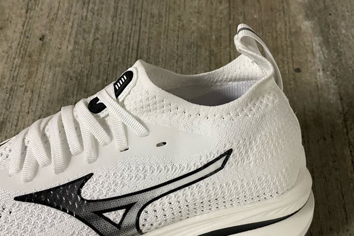 _ŐLkɂꂽjbgfނApɌCƑ̈̉Ȃ