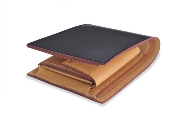 t@Xi[Ȃ^Cv̓܂zboTFyVs