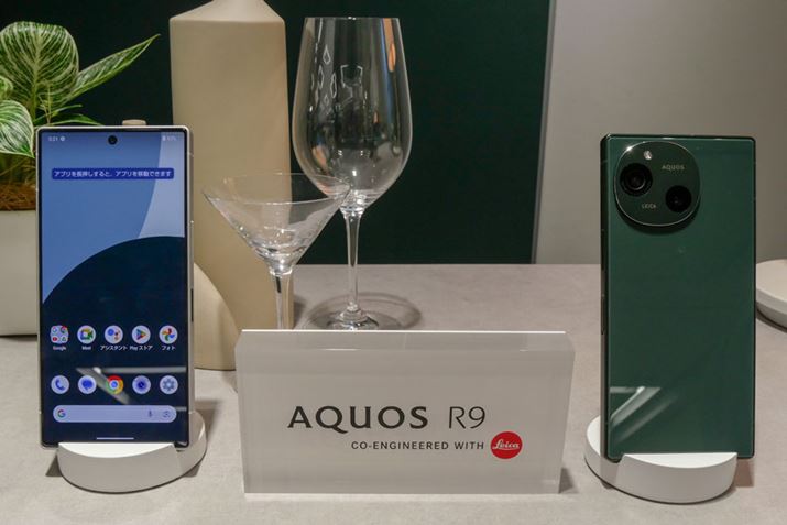 uAQUOS R9v̓`bvZbgɁuSnapdragon 7+ Gen 3v𓋍ځBRAM12GBłAuAQUOS R10v̗̂pĂ邽ߊ{\͂܂ςĂȂ