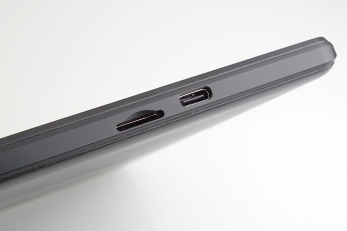 ʂUSB Type-C|[gmicroSDXC[J[hXbgi512GB܂őΉjzu