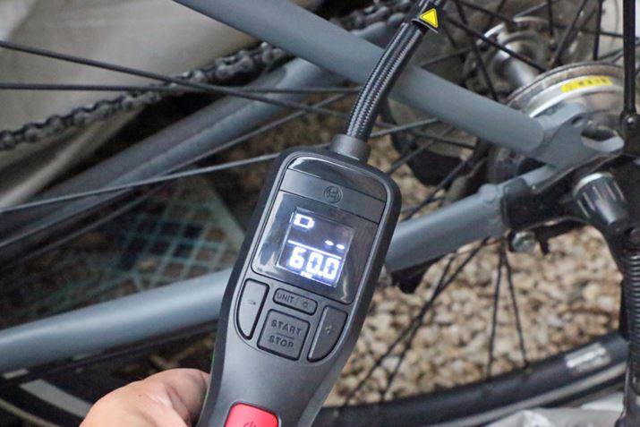 Ȃ݂ɁA}}`̃^CɋCĂʐ^̃fBXvC㕔ɁAݒ肵C\ĂȂ̂́ACݒ肹Ɏ蓮Ŏ~߂@œꂽ߁BCݒ肷@Ǝ蓮Ŏ~߂@Iׂ܂