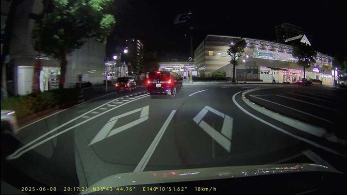 OpJłƂ炦Ԃ̉fBmCŶ邱ƂȂNȉf