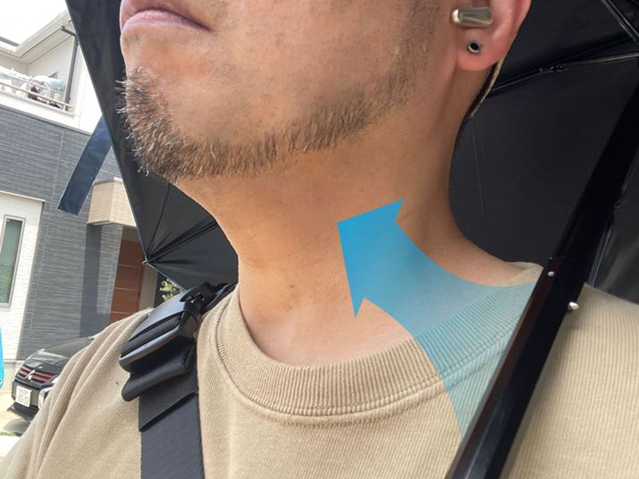 CCɎ񌳂₵Ă邨ŁA΂炭ƊĂ܂