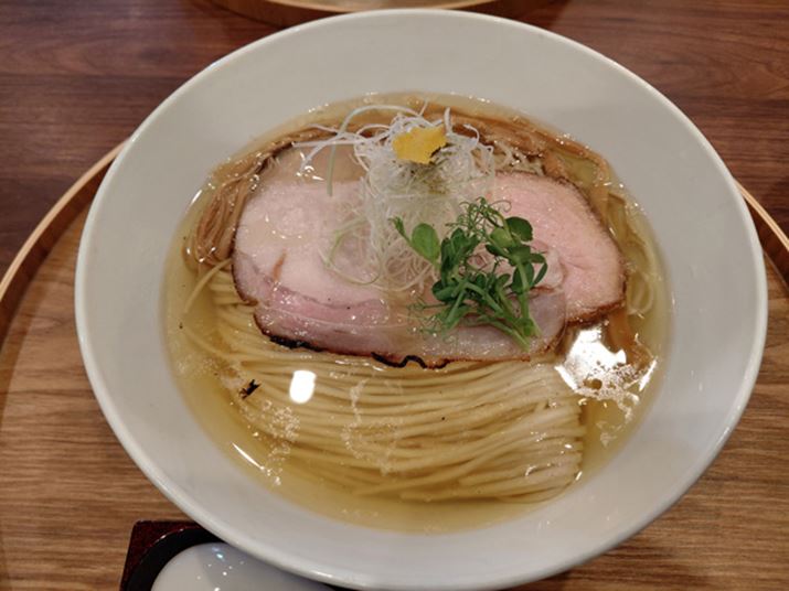 ŗBeBۂ薾߂ŁARȐFŎʂ